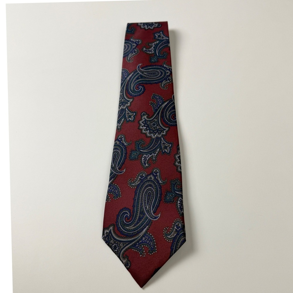 Italian Burgundy Paisley Hand Made‎ Silk Tie